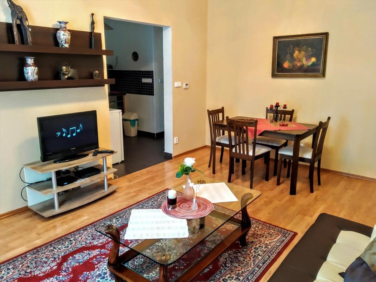 Apartment Sense Of Zizkov — Photos 2
