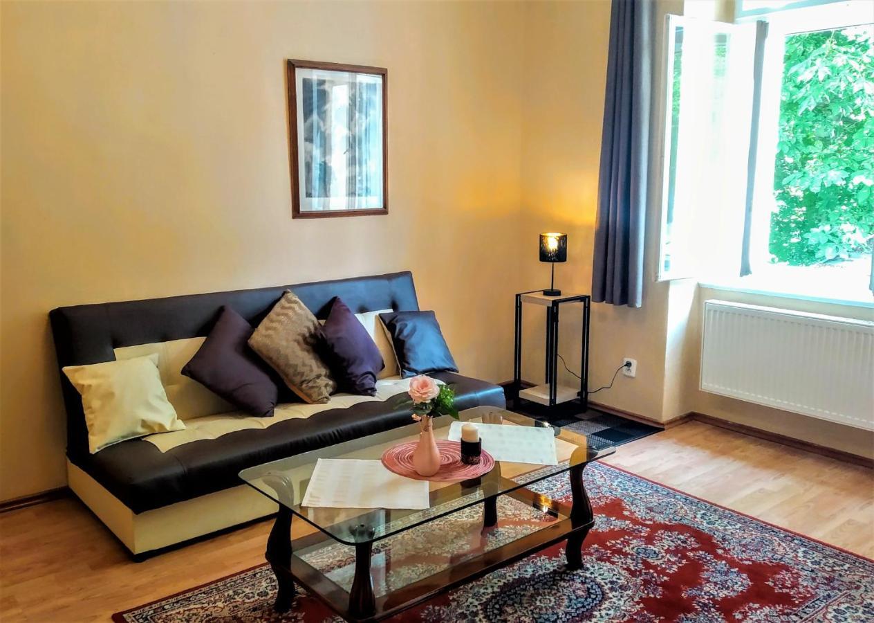 Apartment Sense Of Zizkov — Photos 1